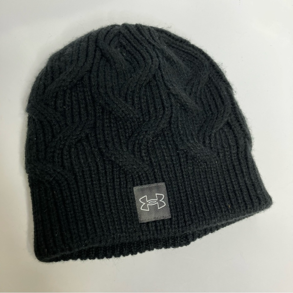 Under Armour halftime‎ women’s cable Knit beanie black one size fits most winter